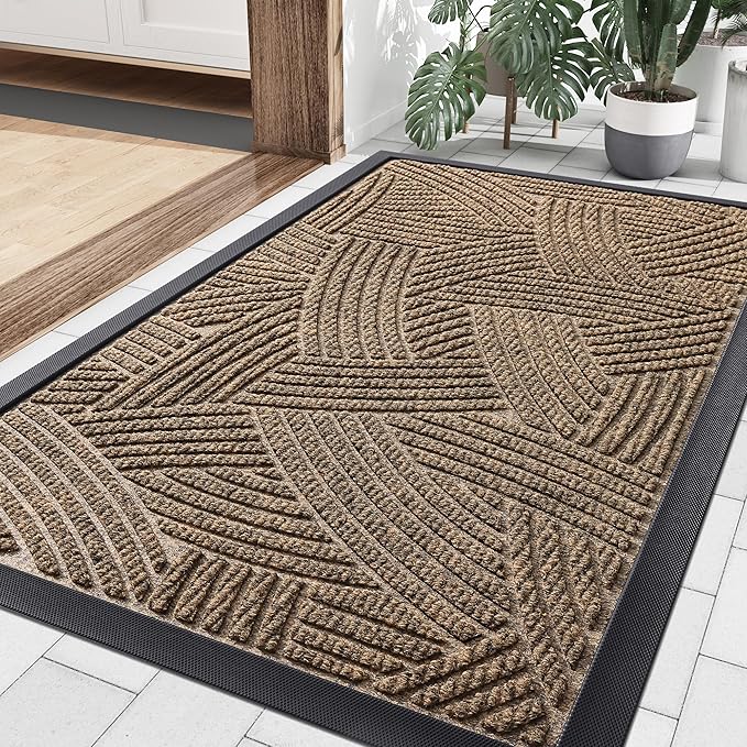 Smiry Front Door Mat Indoor Outdoor Entrance, Heavy Duty Natural Rubber, Sturdy Trap Dirt, Moisture Doormat and Easy Clean Low Profile Patio Porch Entryway Mat, 36x24 Inch, Brown/Geometric